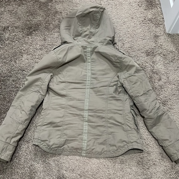 Aritzia TNA Platoon Jacket - Picture 5 of 6